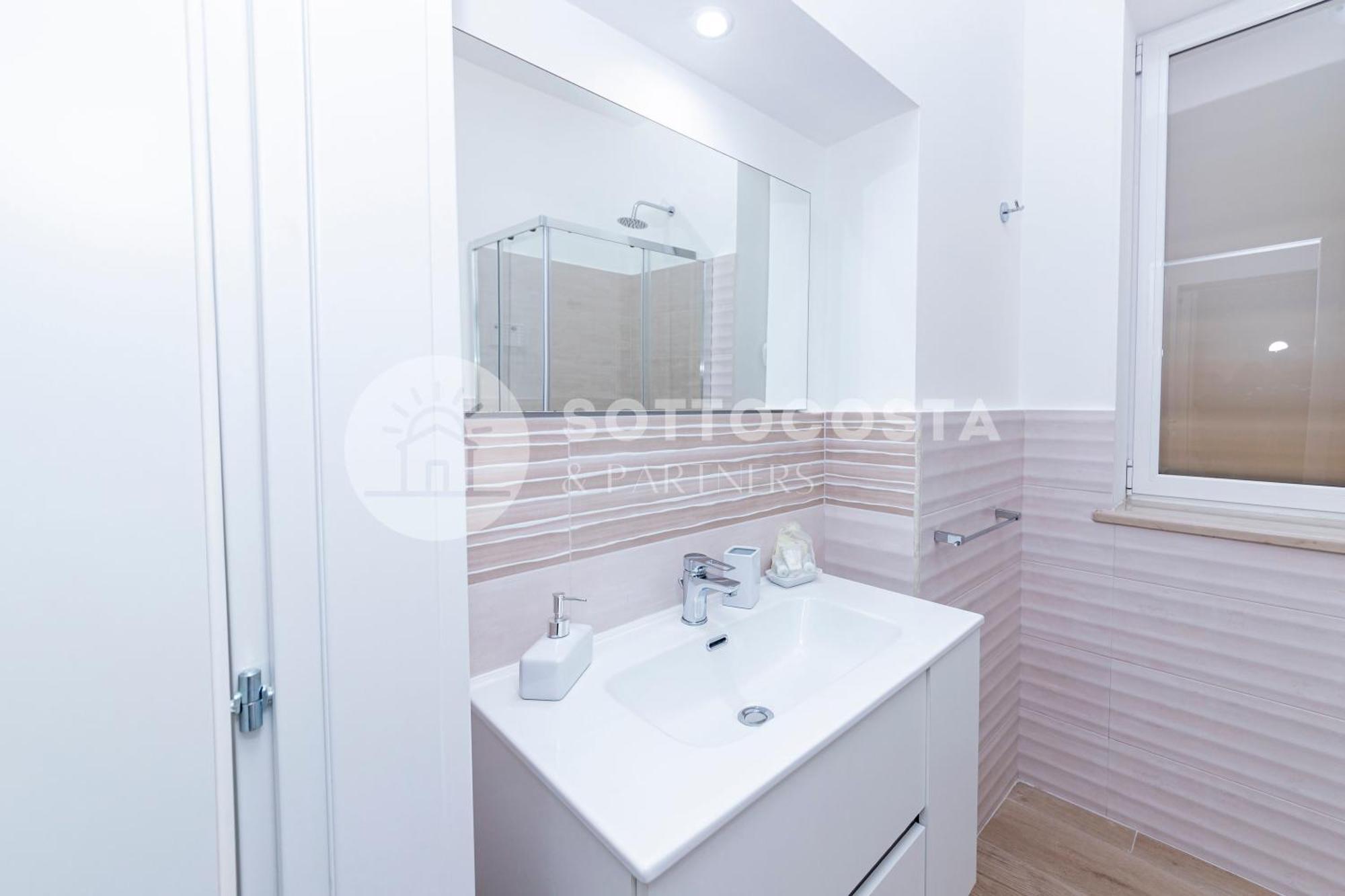 Отель Lory'S House Порто-Чезарео Экстерьер фото