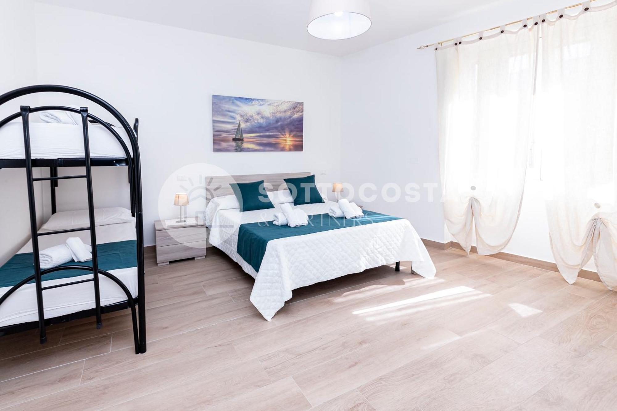 Отель Lory'S House Порто-Чезарео Экстерьер фото